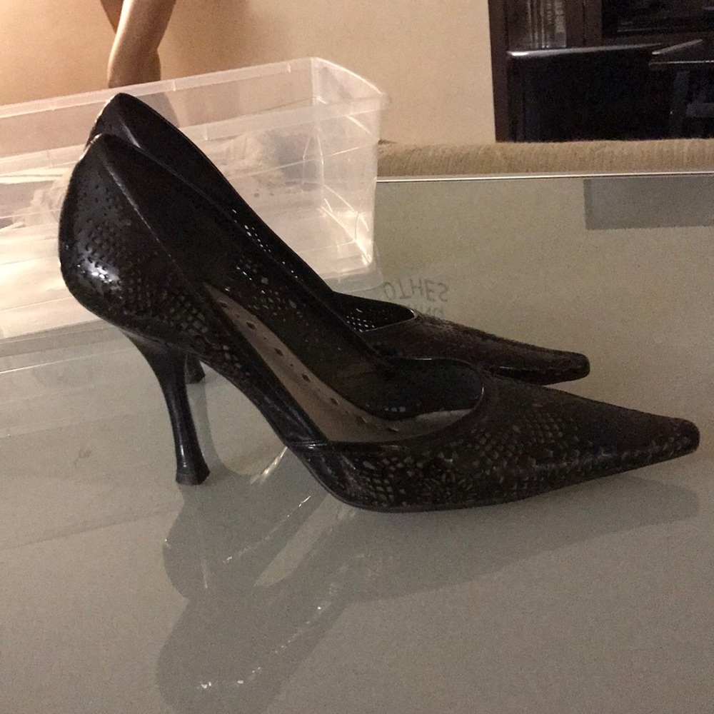 BCBG Black leather heels